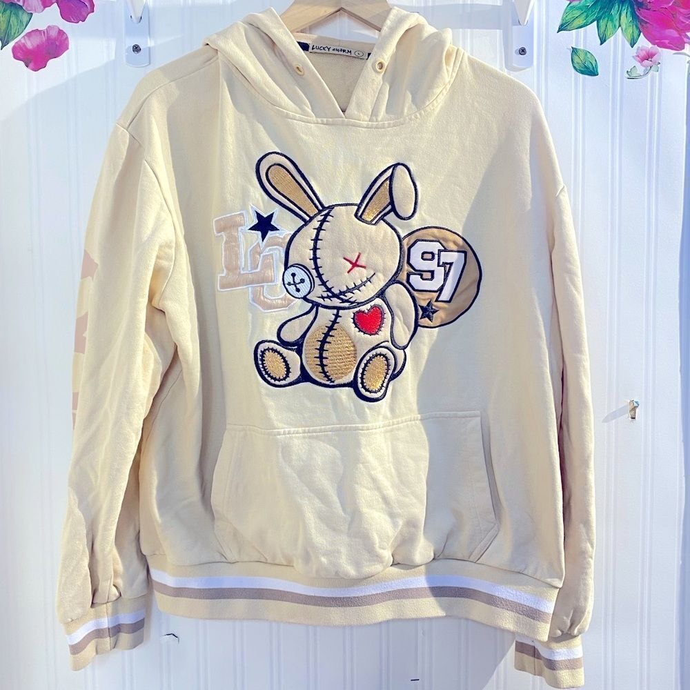 Lucky Charm Hoodie Bunny Design kangaroo pocket Sz‎ L